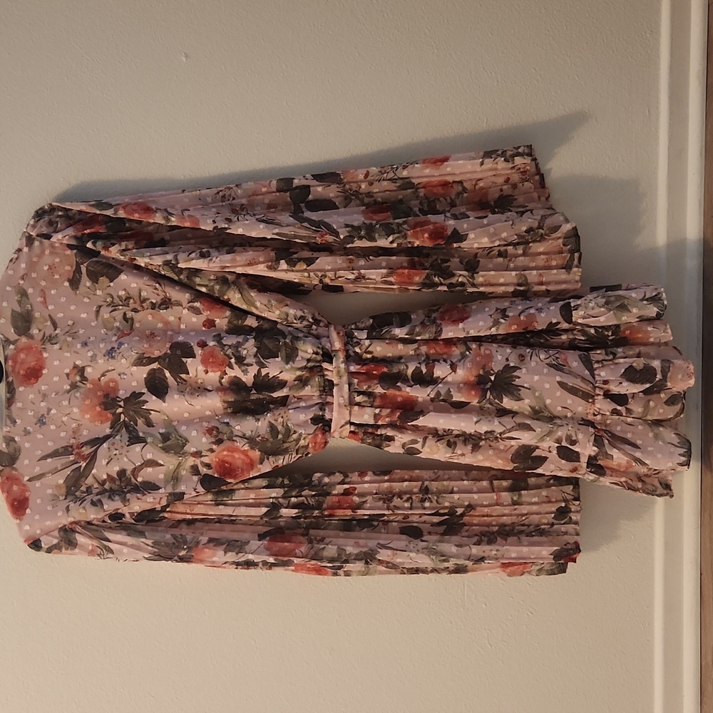 Boohoo Blush Floral Pink Dress - Picture 3 of 7